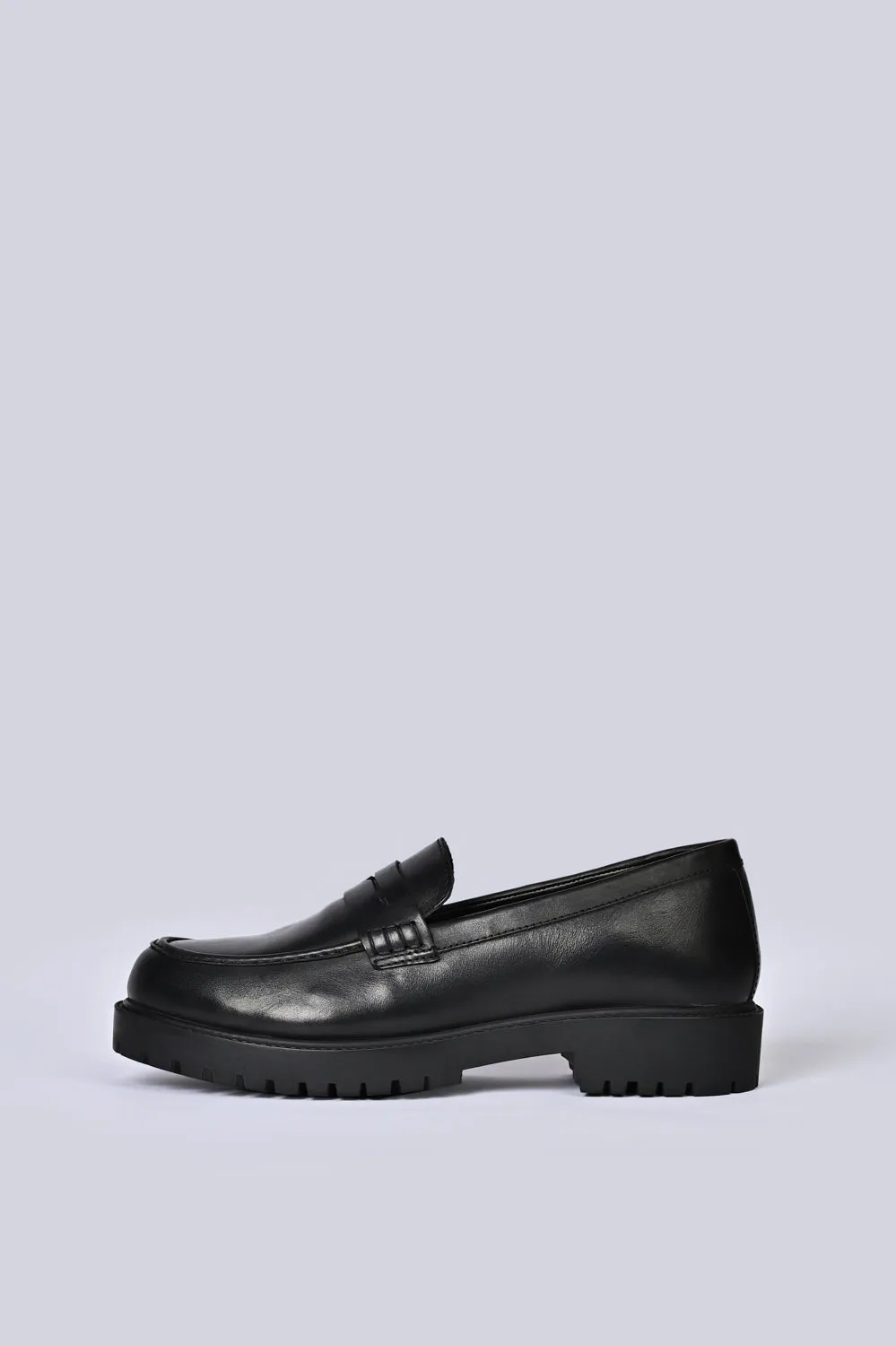 MEN LOAFERS